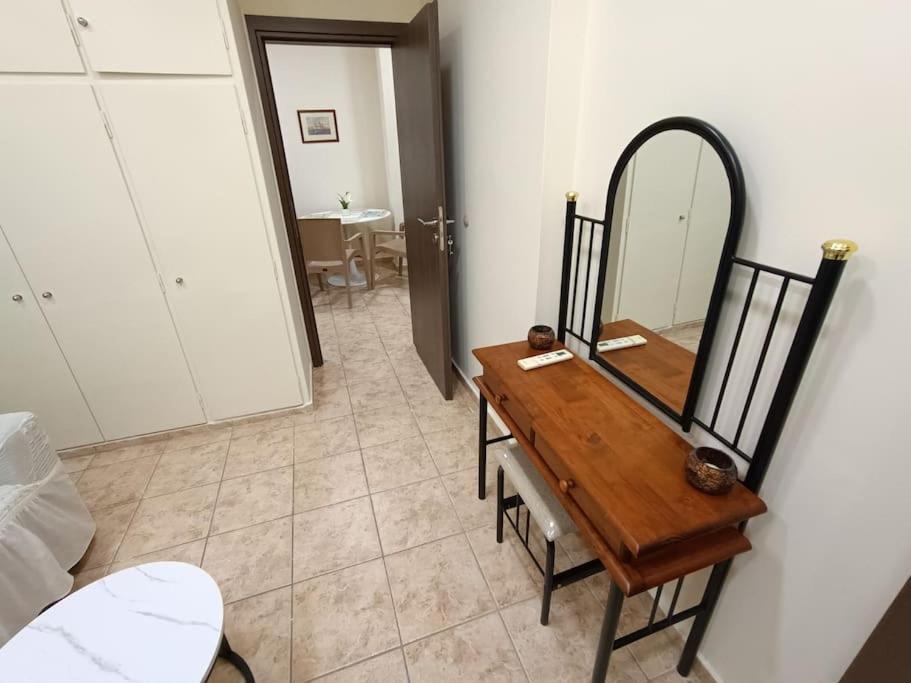פיראוס Athens Sky Suites 1 מראה חיצוני תמונה