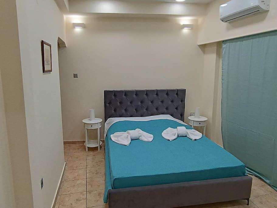 פיראוס Athens Sky Suites 1 מראה חיצוני תמונה